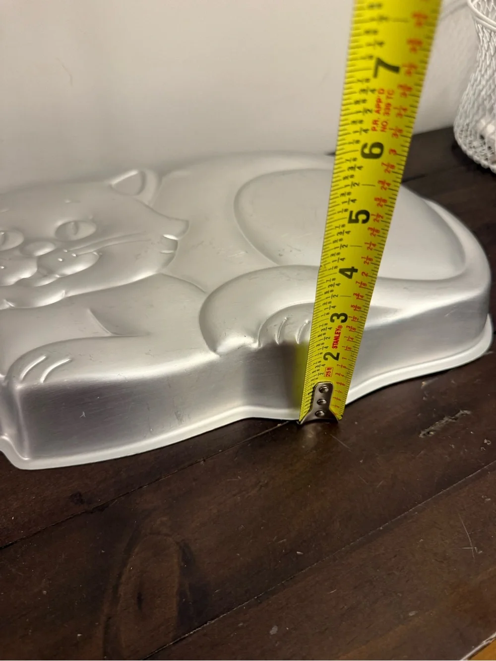 Vintage 1987 Wilton Kitty Cat Aluminum Cake Pan Mold 2105-1009